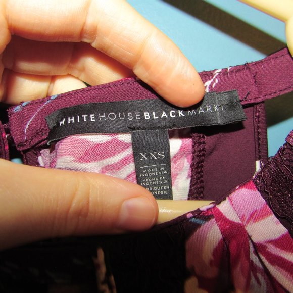 WHBM Sleeveless Embroidered Floral Top - Picture 5 of 9